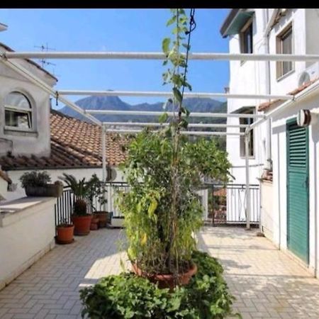 Bb Al Centro Di Vietri Apartment Bagian luar foto